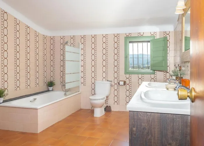 Winahost Forgas Foixà Casa de Férias *